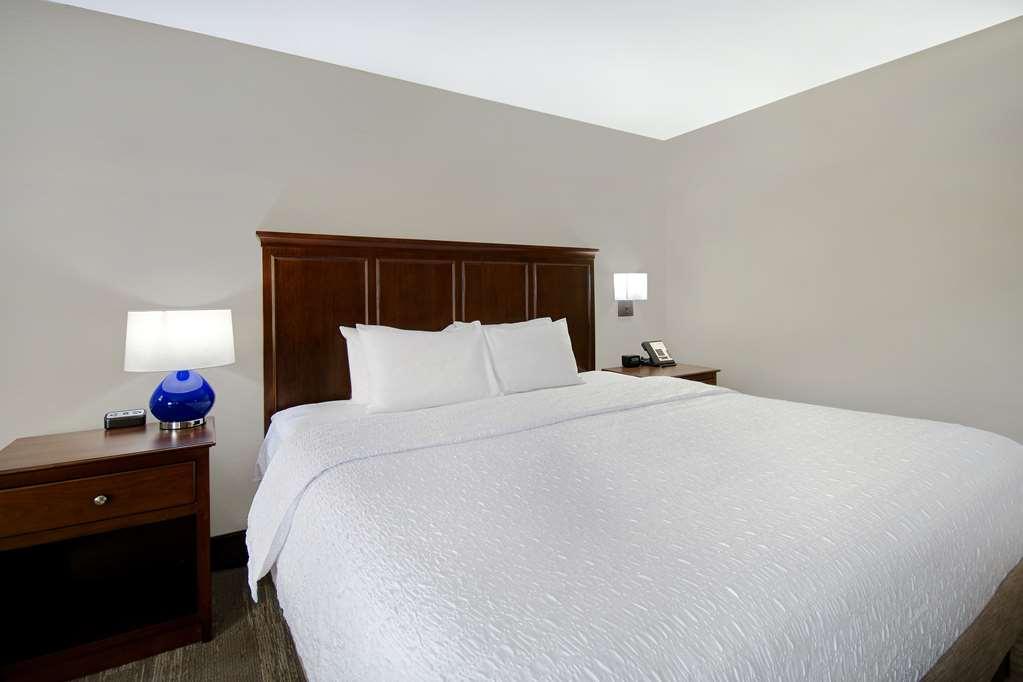 Hampton Huntsville-arsenal/south Parkway Hotel 3*