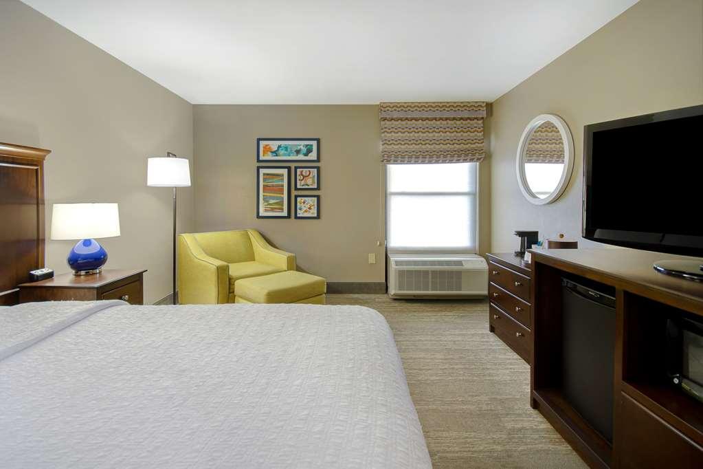 Hampton Huntsville-arsenal/south Parkway Hotel 3*