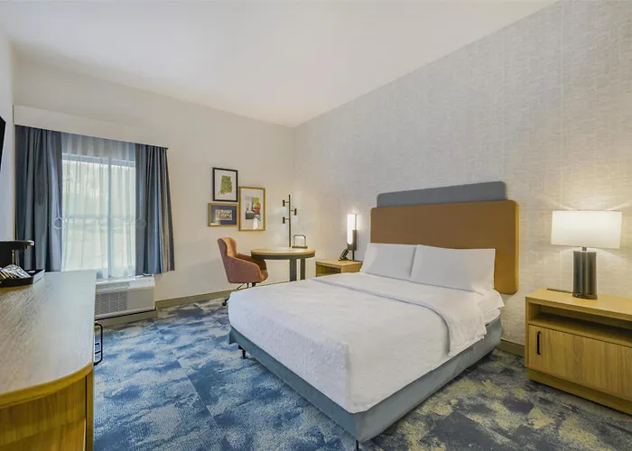 Hampton Inn Huntsville-Arsenal/South Parkway