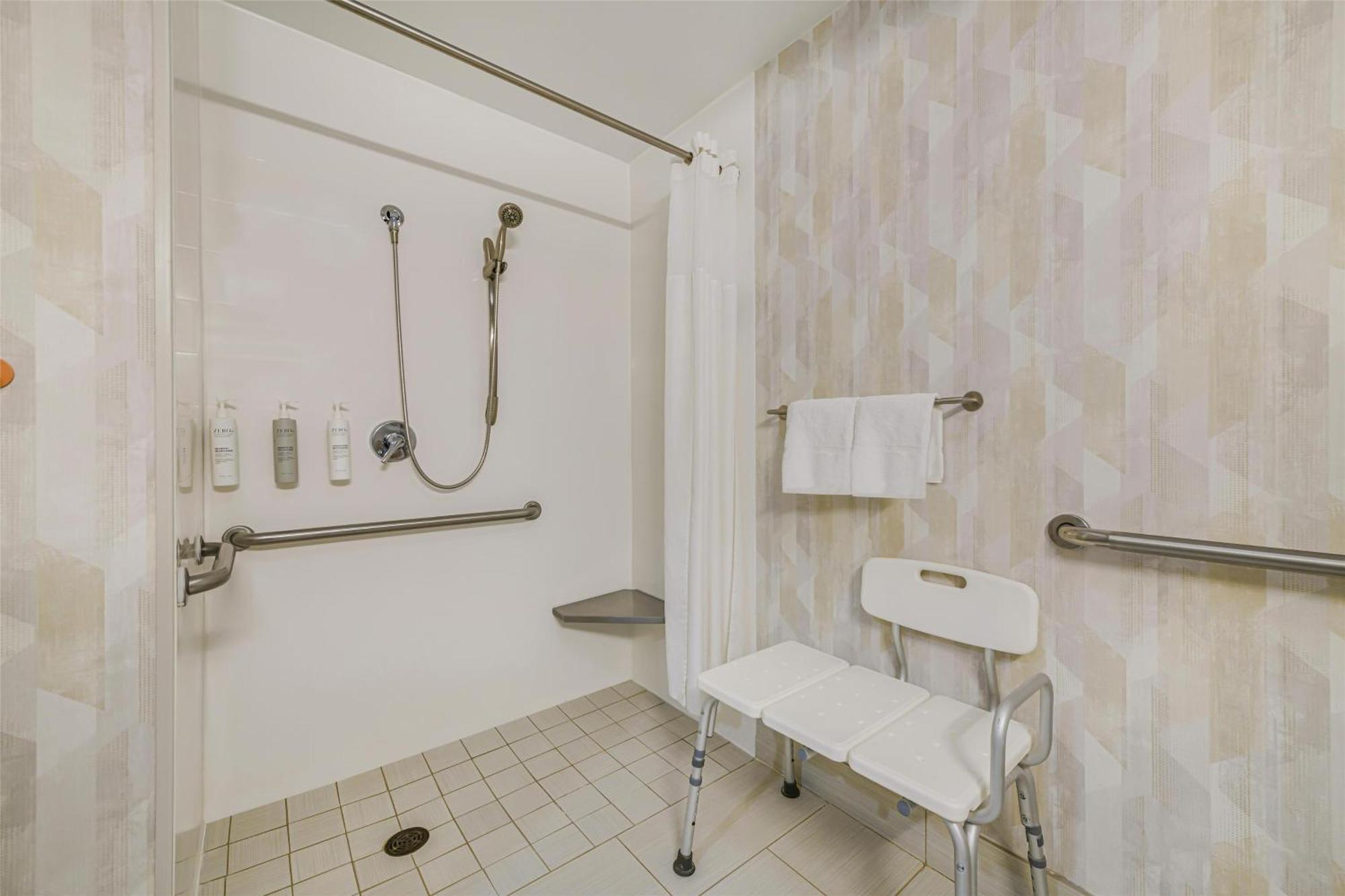 Hampton Huntsville-arsenal/south Parkway Hotel 3*